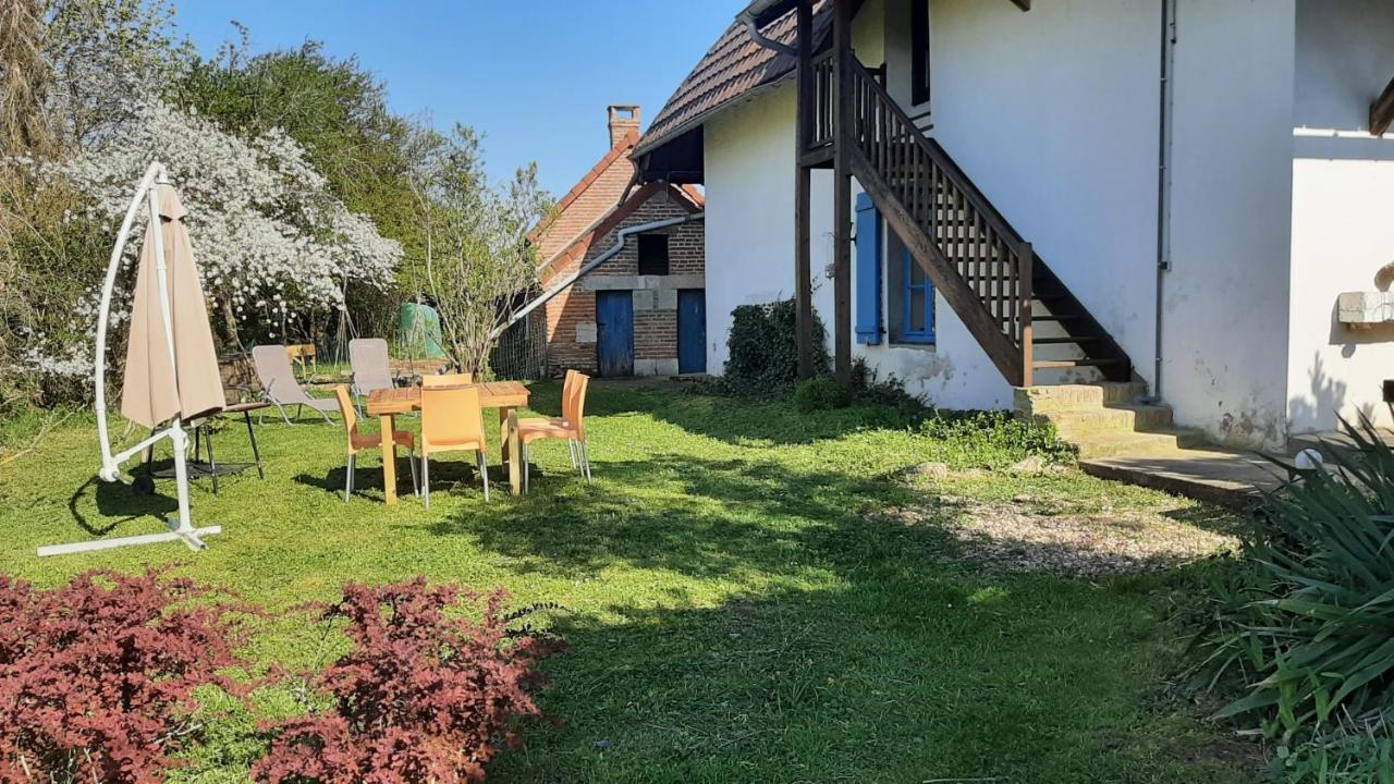 Gite Chez Leo Varennes-sur-le-Doubs Exterior photo